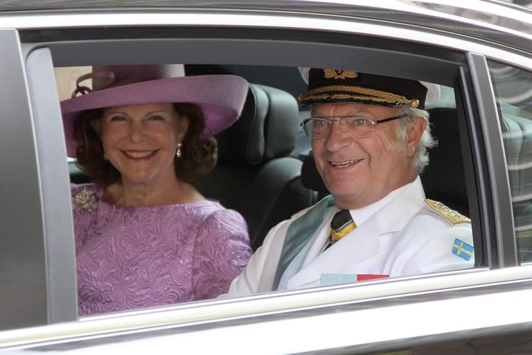 Ausflug nach Monaco: Silvia und Carl Gustaf im Juli 2011 auf der Hochzeit von Fürst Albert und Fürstin Charlène.