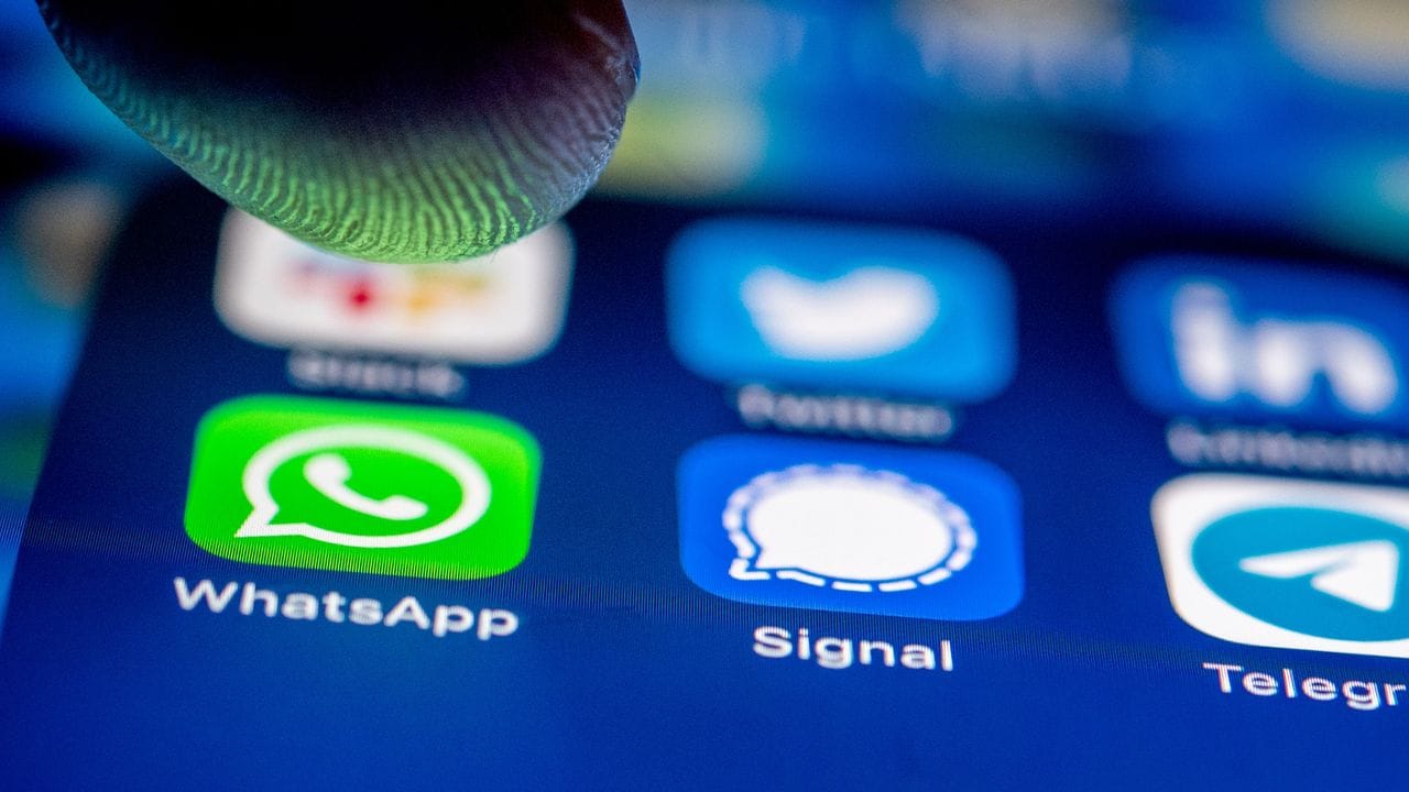 Falscher Verdacht: Whatsapp hat die Datenschutzeinstellung für Gruppenchats nicht verändert. Falscher Verdacht: Whatsapp hat die Datenschutzeinstellung für Gruppenchats nicht verändert.