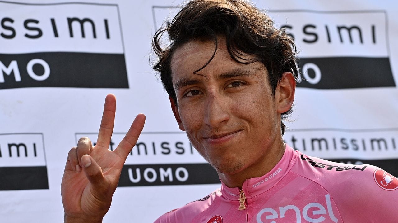 Bernal machte beim Giro nach seinem Erfolg bei der Tour de France 2019 seinen zweiten Sieg bei einer großen Landesrundfahrt klar.