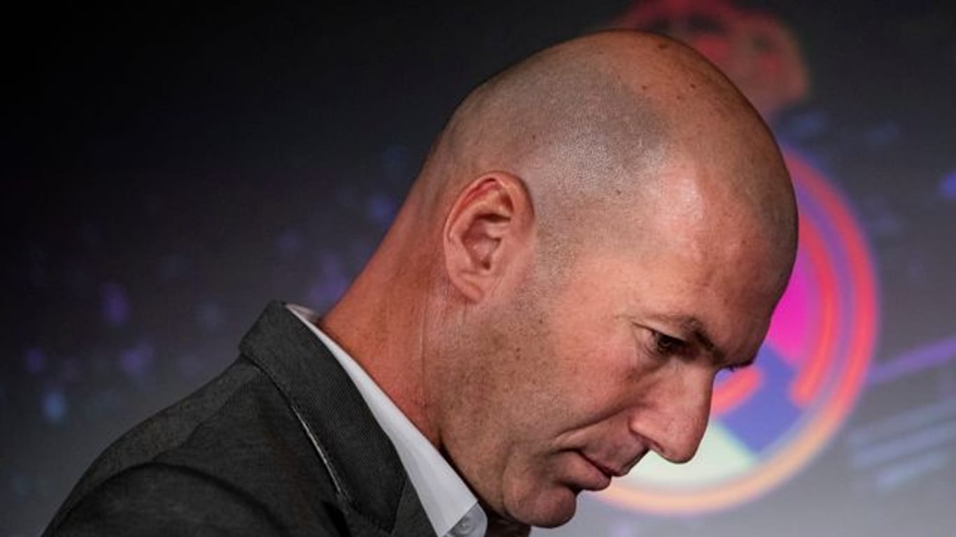 Zinedine Zidane verlässt den spanischen Fußball-Rekordmeister Real Madrid.