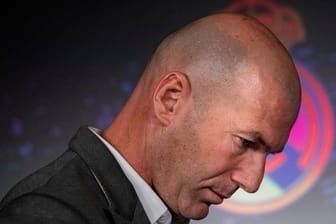Zinedine Zidane verlässt den spanischen Fußball-Rekordmeister Real Madrid.