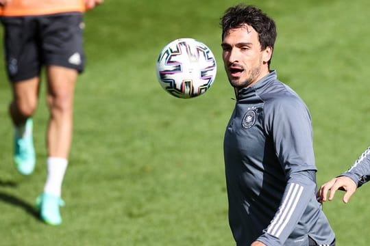 Wieder zurück in der Nationalmannschaft: Mats Hummels auf dem Trainingsplatz.