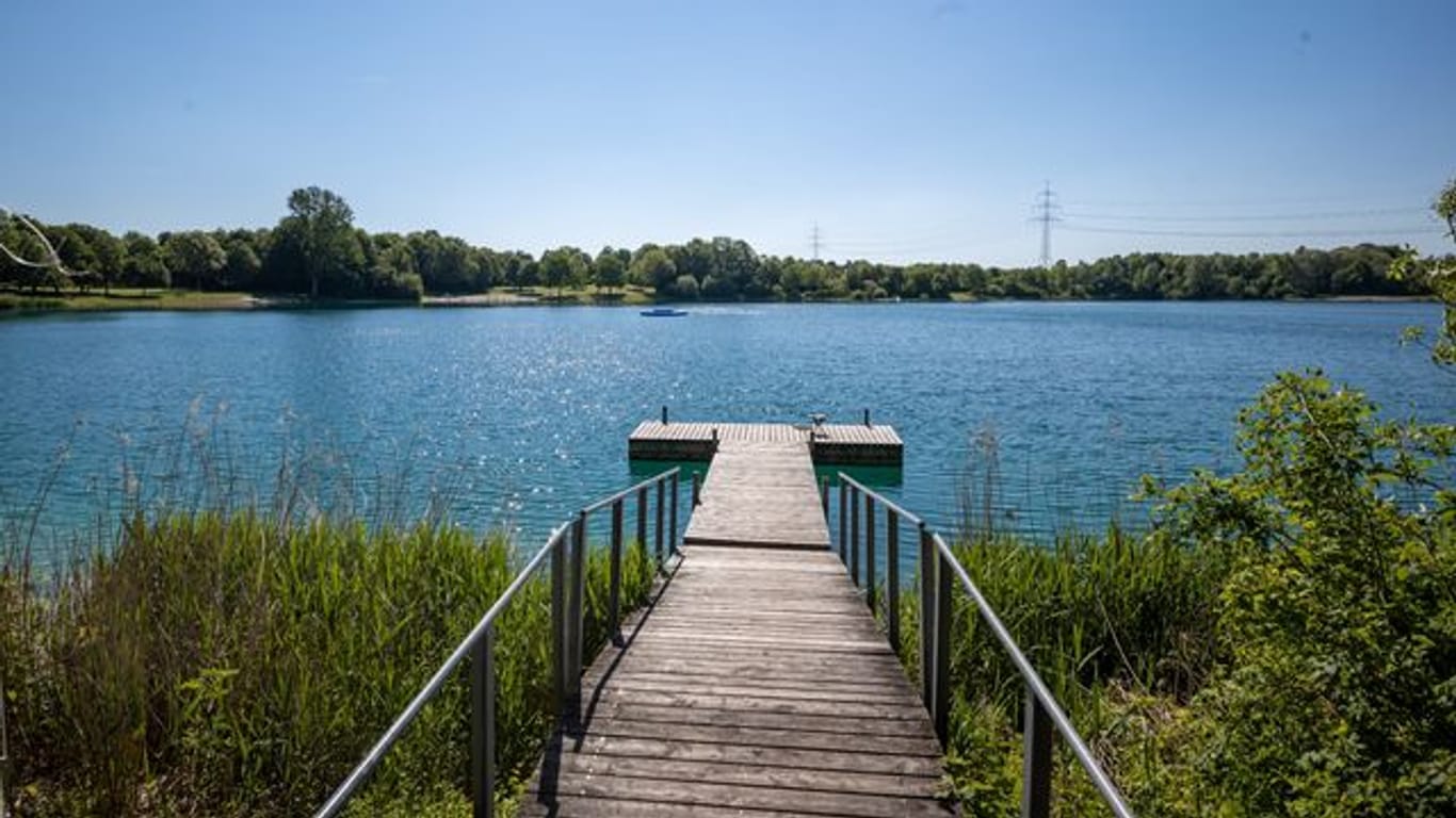 Der Echinger See, der unweit der Autobahn nördlich der bayerischen Hauptstadt liegt.