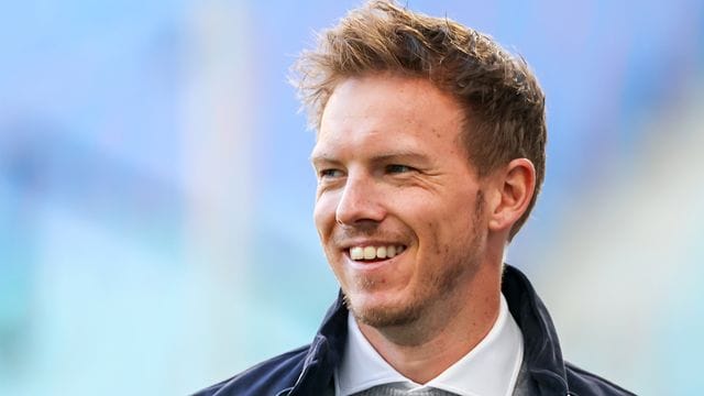 Löst Hansi Flick beim FC Bayern München als Cheftrainer ab: Julian Nagelsmann. Löst Hansi Flick beim FC Bayern München als Cheftrainer ab: Julian Nagelsmann.