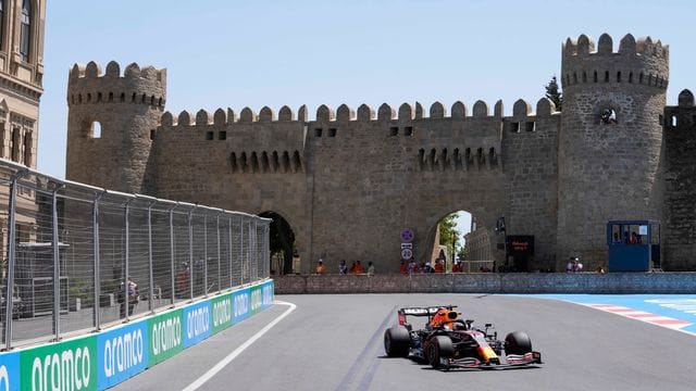 Fuhr im ersten Baku-Training die schnellste Zeit: Max Verstappen.