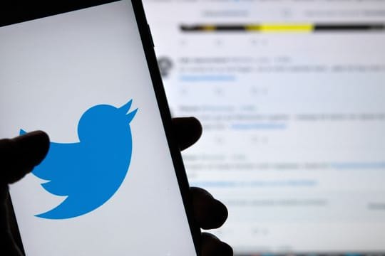 Die Twitter-Sperre in Nigeria betraf zunächst nur das mobile Internet - allerdings haben die meisten Menschen darüber Zugang zu der Plattform.
