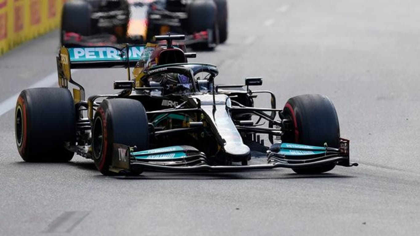 Fuhr in Baku ein historisch schlechtes Ergebnis ein: Lewis Hamilton.