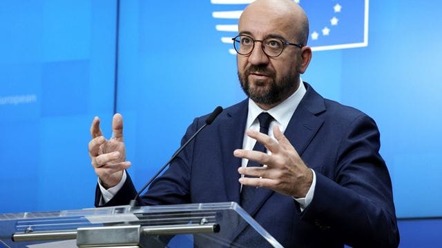 EU-Ratspräsident Charles Michel spricht bei einer Pressekonferenz.