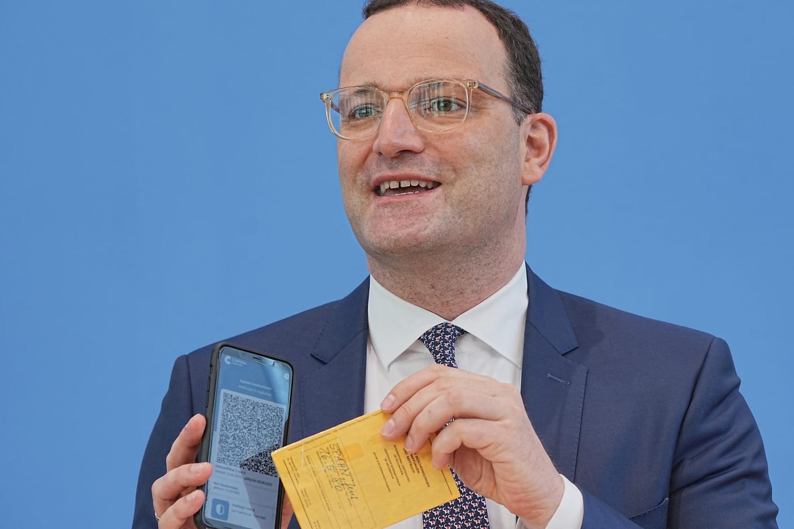 Jens Spahn: Der Gesundheitsminister spricht über den digitalen Impfpass.