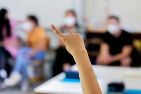 Wie geht es nach den Sommerferien in Deutschlands Schulen weiter? Die Kultusminister sind optimistisch.