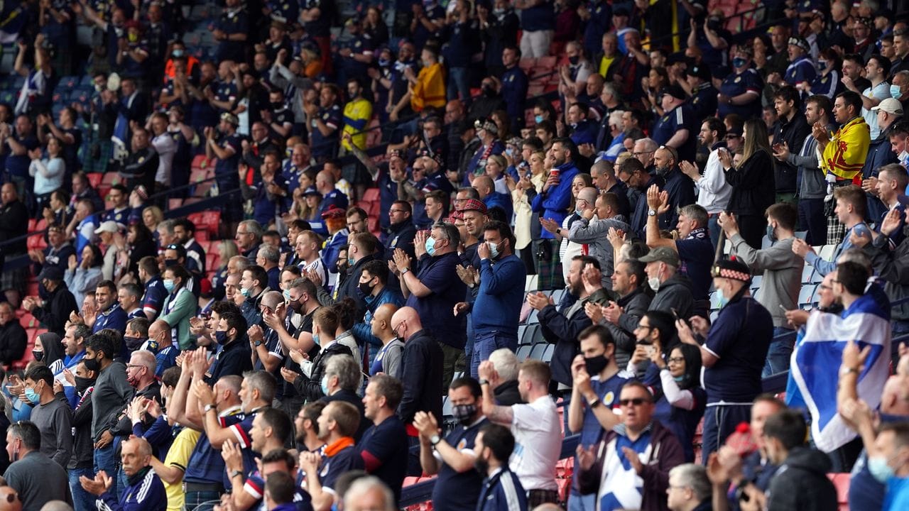 Der Hampden Park in Glasgow war gut besucht. Der Hampden Park in Glasgow war gut besucht.