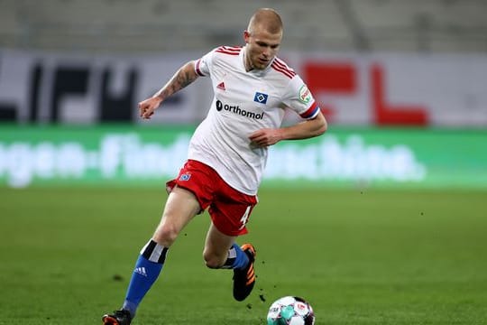 Wechselt vom Hamburger SV in die Bundesliga zu Union Berlin: Rick van Drongelen in Aktion.