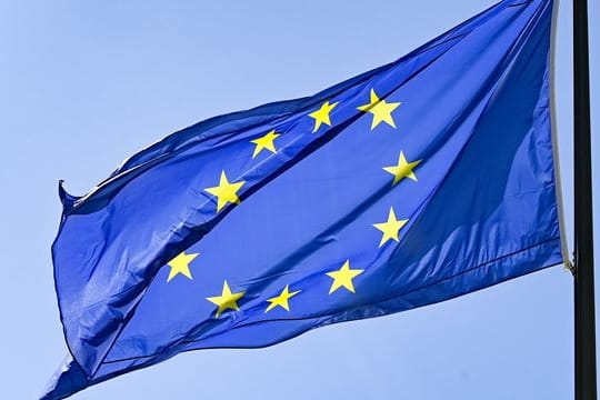 Mehr als ein Drittel der Bundesbürger meint, die Bundesrepublik könne ihre politischen Ziele besser ohne die EU erreichen.