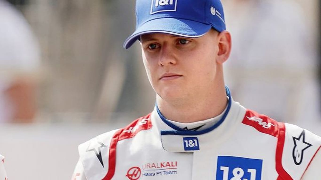 Schumacher hat das gefährliche Manöver seines Teamkollegen Masepin beim Großen Preis von Aserbaidschan hinter sich gelassen.