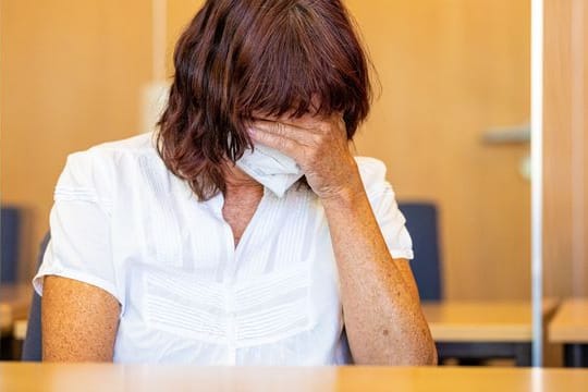 Die Angeklagte beim Prozessauftakt im Landgericht Hildesheim.