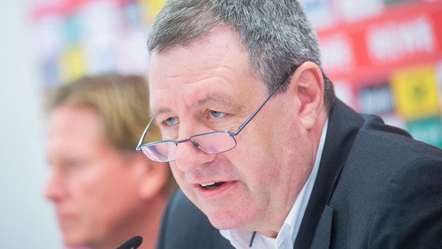 Werner Wolf entschuldigte sich bei den FC-Mitgliedern.