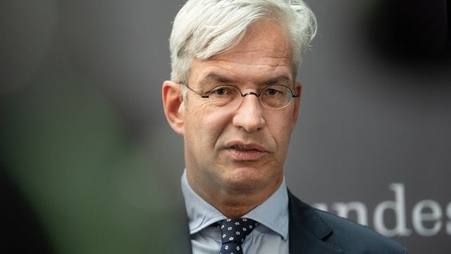 CDU-Innenexperte Mathias Middelberg will eine Nachschärfung im Staatsangehörigkeitsrecht. CDU-Innenexperte Mathias Middelberg will eine Nachschärfung im Staatsangehörigkeitsrecht.