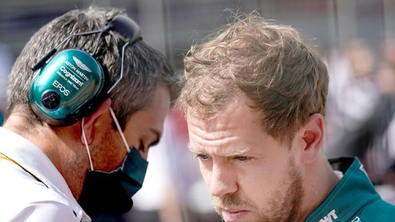 Sebastian Vettel droht nach dem jüngsten Podiumsglück wieder der Absturz ins hintere Formel-1-Mittelfeld.