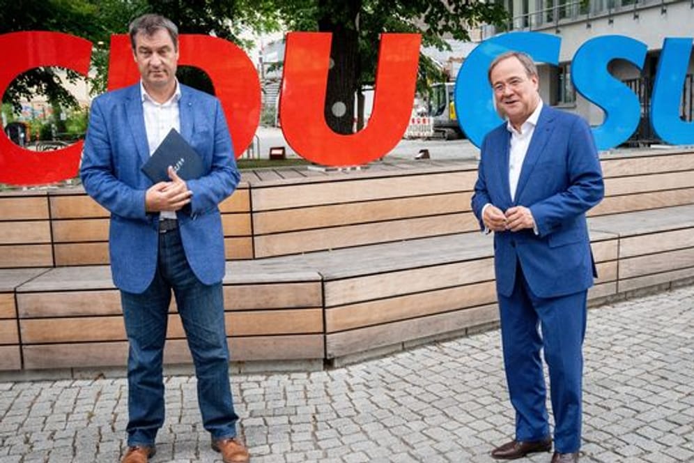Armin Laschet und Markus Söder: CDU-Chef Armin Laschet und CSU-Chef Markus Söder stellen das Programm für die Bundestagswahl vor: Die Union liegt Umfragen zufolge in der Wählergunst weiterhin vorne.