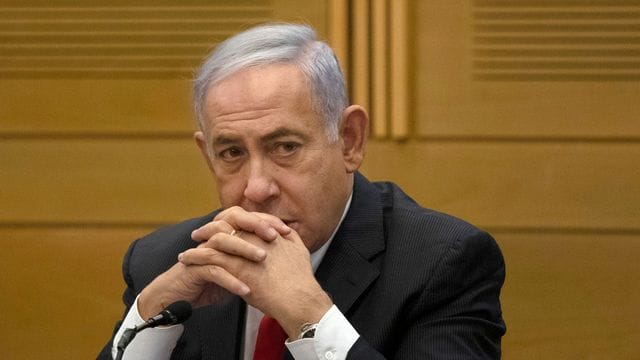 Benjamin Netanjahu ist als israelischer Ministerpräsident von Naftali Bennett abgelöst worden. Benjamin Netanjahu ist als israelischer Ministerpräsident von Naftali Bennett abgelöst worden.
