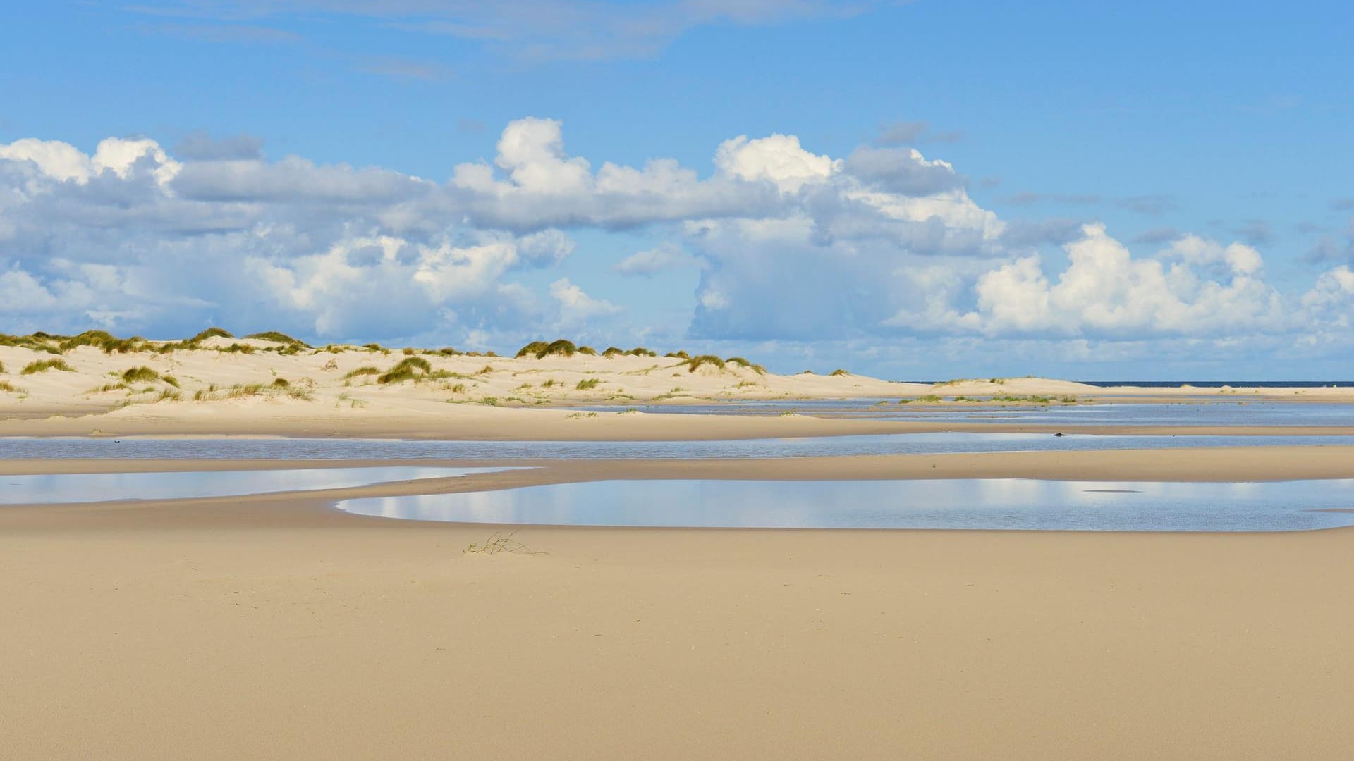 Der Kniepsand auf Amrum ist an der breitesten Stelle eineinhalb Kilometer breit.