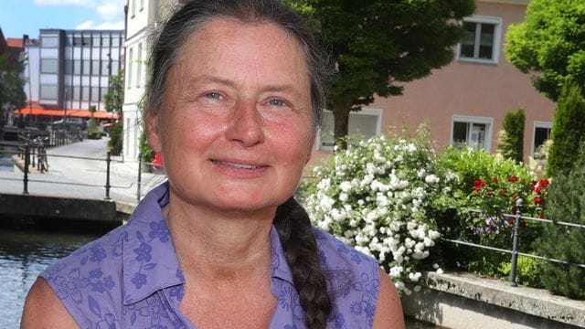 Wehrt sich gegen Männerbastionen bei Vereinsveranstaltungen: Christiane Renz, Klägerin im Prozess um das Frauen-Verbot beim Fischertag im bayerischen Memmingen. Wehrt sich gegen Männerbastionen bei Vereinsveranstaltungen: Christiane Renz, Klägerin im Prozess um das Frauen-Verbot beim Fischertag im bayerischen Memmingen.