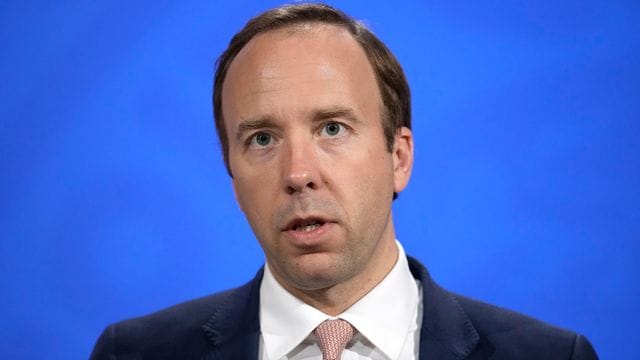 Der britische Gesundheitsminister Matt Hancock spricht während einer Pressekonferenz in der Downing Street. Der britische Gesundheitsminister Matt Hancock spricht während einer Pressekonferenz in der Downing Street.