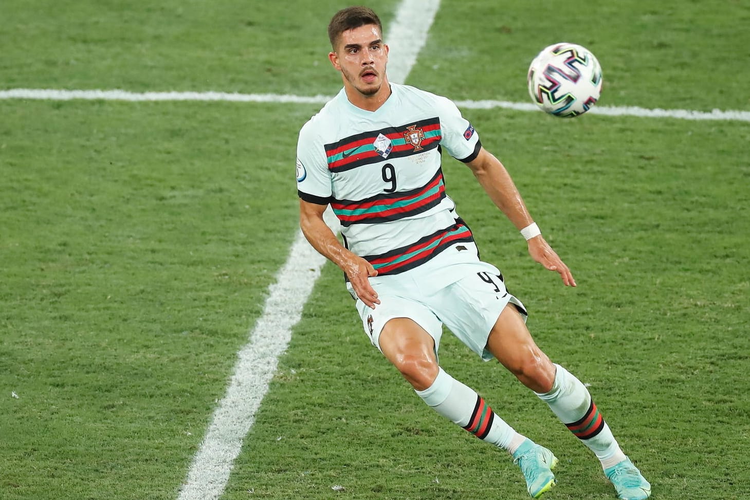 André Silva: Der Stürmer wechselt nach Leipzig.