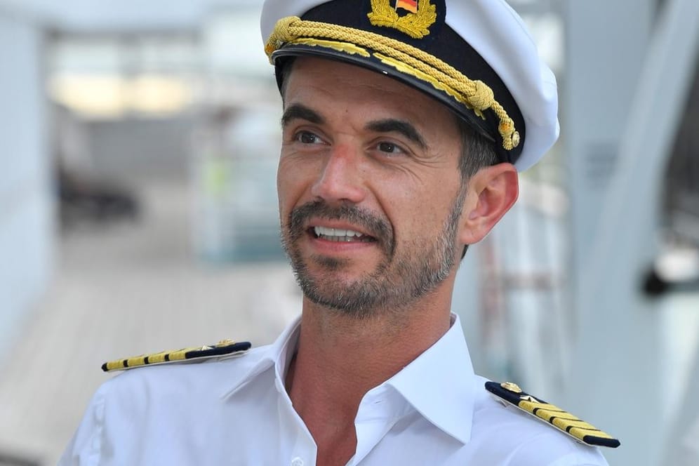 Florian Silbereisen als "Traumschiff"-Kapitän Max Parger: In diese Rolle wird er auch weiterhin schlüpfen.