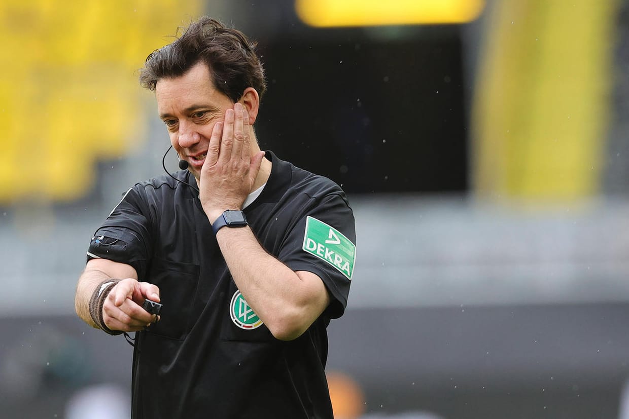 Manuel Gräfe: Der Schiedsrichter verklagt den DFB aufgrund der Altersgrenze.