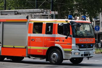 Feuerwehr in Nordrhein-Westfalen (Symbolbild): Rettungskräfte rückten zu einem Einsatz in Gladbeck aus.