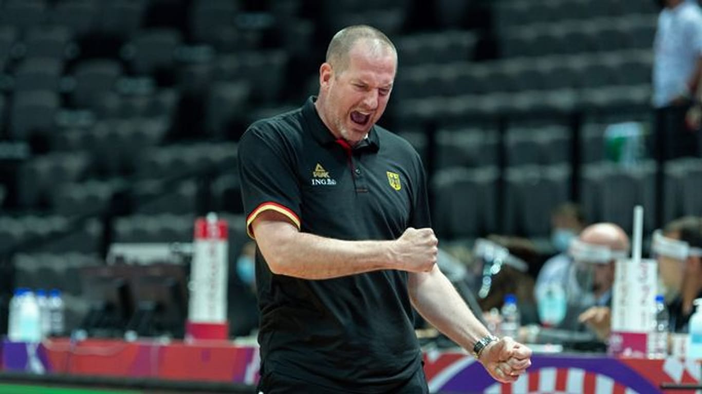 Will mit einem Seig gegen Kroatien die Tokio-Träume der deutschen Basketballer am Leben erhalten: Bundestrainer Henrik Rödl.