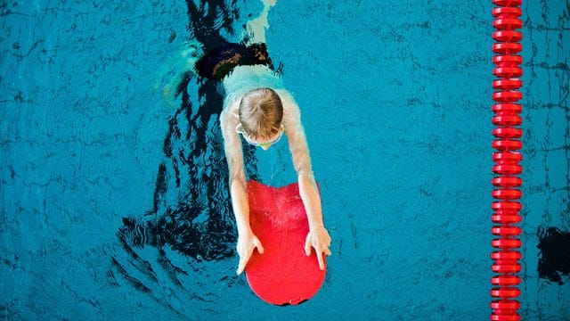 Ansturm auf Schwimmkurse Ansturm auf Schwimmkurse