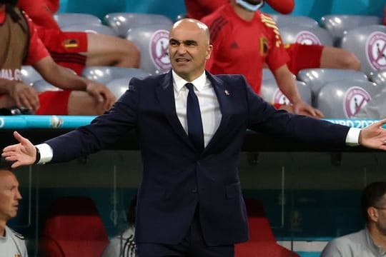 Will nicht vorschnell über seine Zukunft entscheiden: Roberto Martinez.