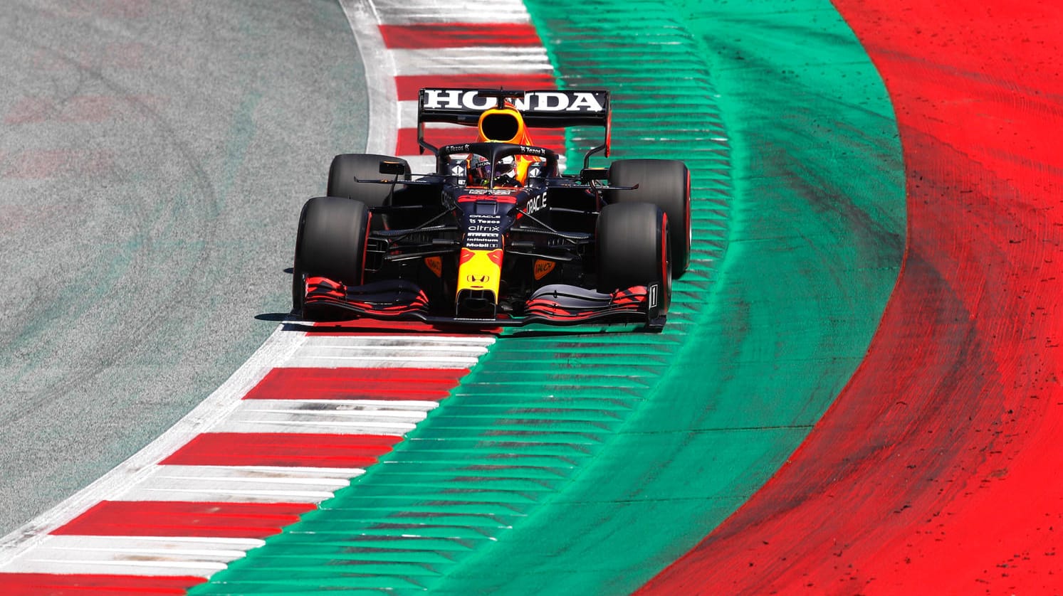 Max Verstappen auf der Strecke in Spielberg.