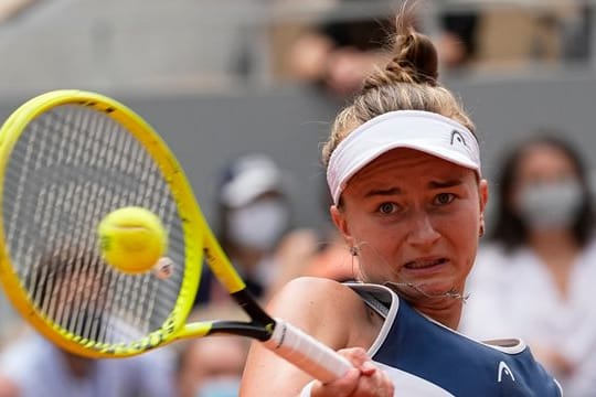 Müht sich nach ihrem French-Open-Titel ins Achtelfinale: Barbora Krejcikova.