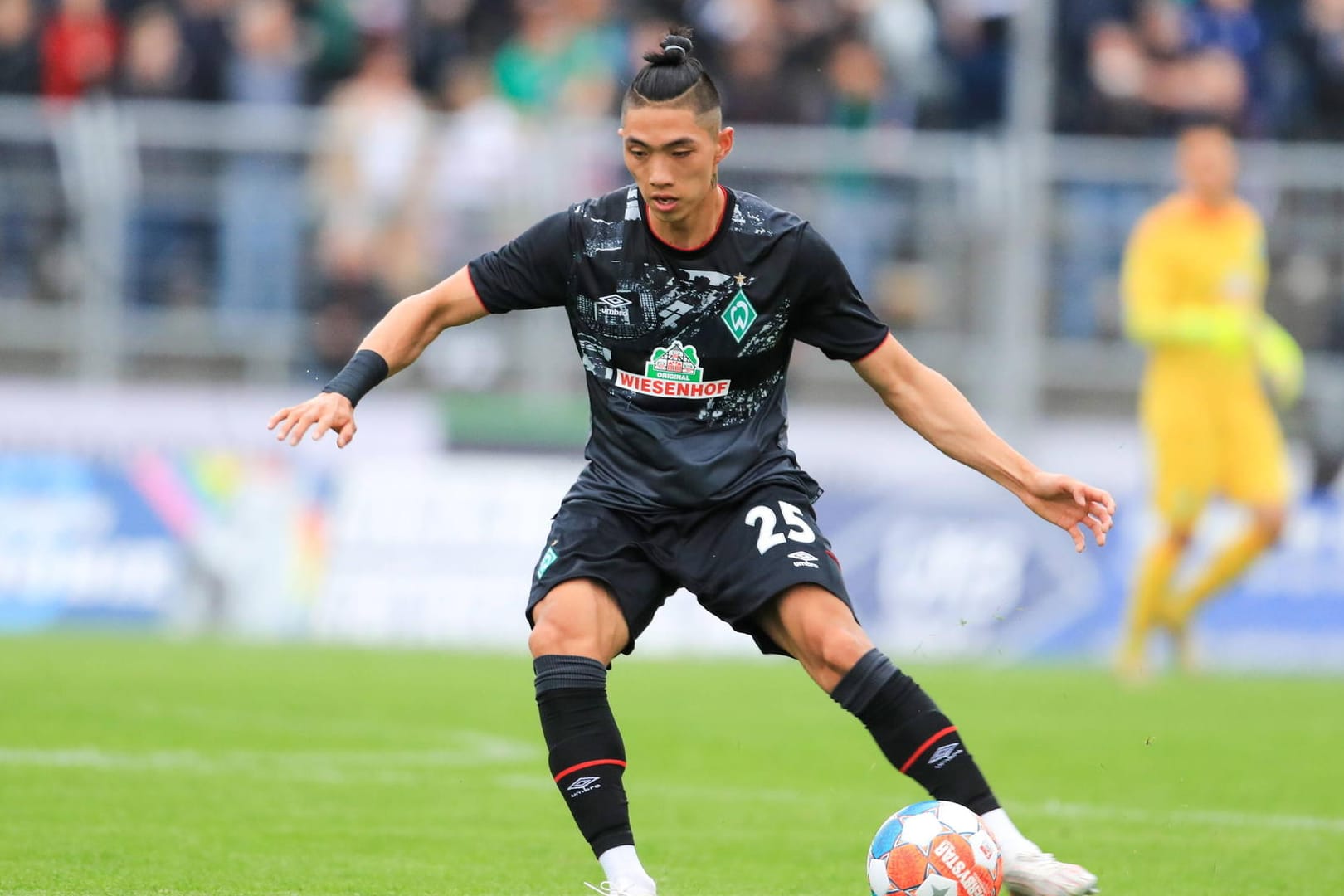 Kyu-Hyun Park rückte im Sommer in den Profikader von Werder Bremen auf.