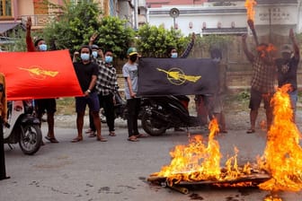 Proteste in Myanmar: 25 Menschen sollen von Sicherheitskräften getötet worden sein.