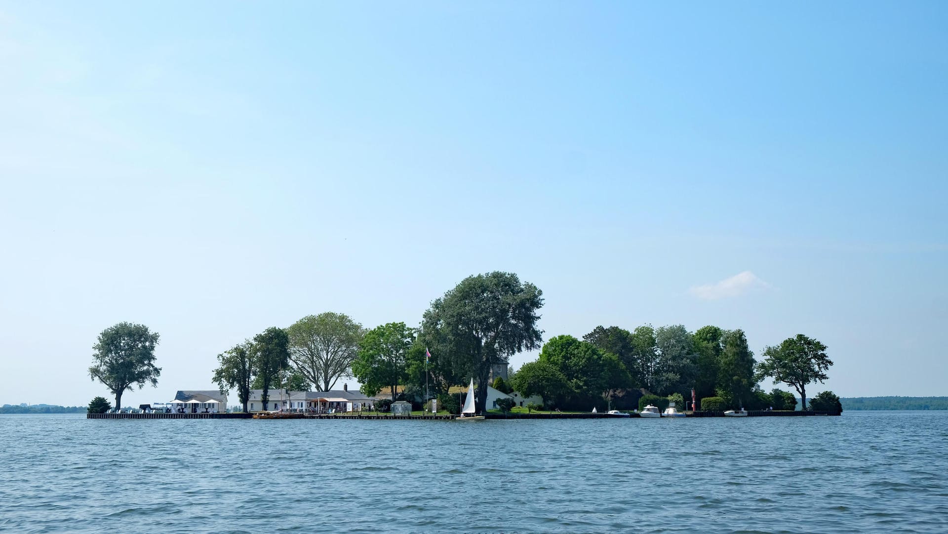 Insel Wilhelmstein: Ursprünglich bewachte ein Inselvogt der Fürstlichen Hofkammer zu Bückeburg das Eiland.