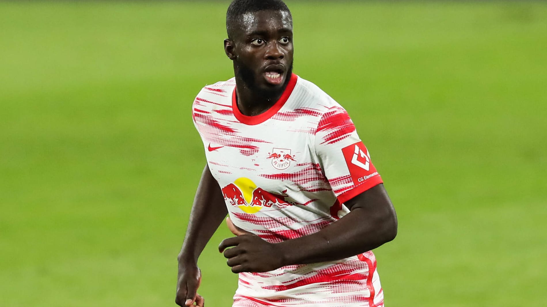 Bald im Bayern-Trikot: Dayot Upamecano.