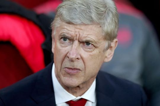 FIFA-Chefentwickler Arsène Wenger will die UEFA von einer Reform der WM überzeugen.