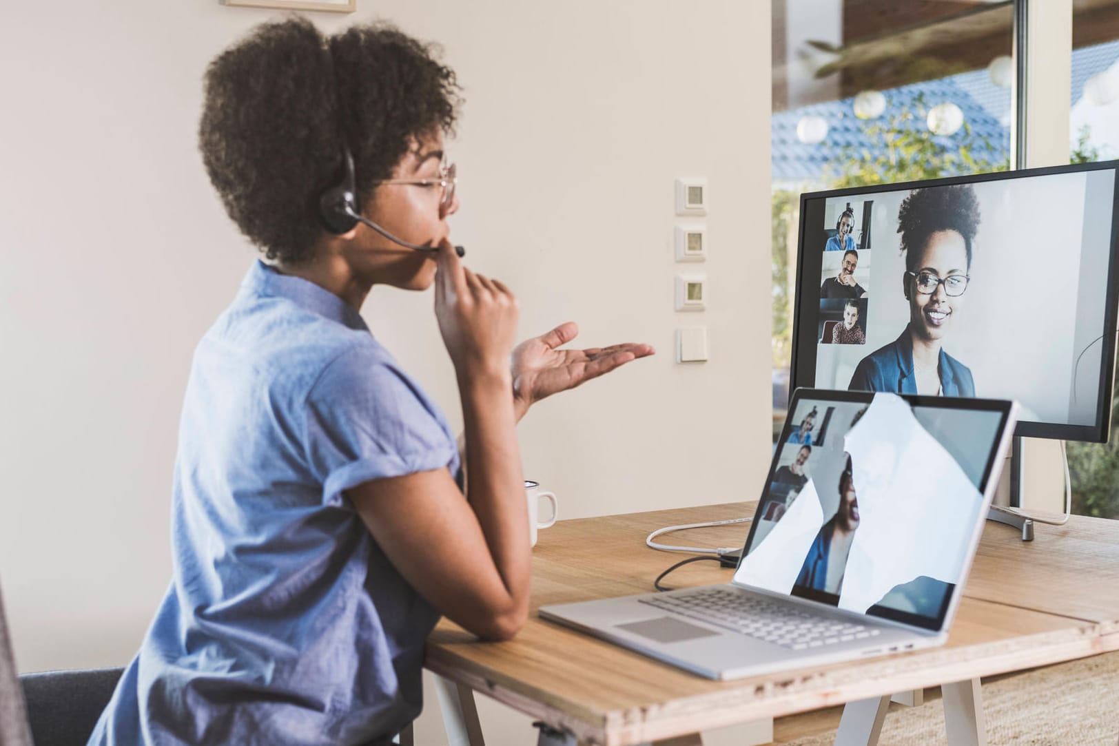 Eine Frau im Homeoffice (Symbolbild): Nicht alle Arbeitnehmer können problemlos von Zuhause arbeiten. Eine Frau im Homeoffice (Symbolbild): Nicht alle Arbeitnehmer können problemlos von Zuhause arbeiten.