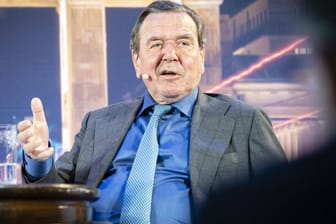 Altbundeskanzler Gerhard Schröder: "Er wusste und machte es schon mal besser", schreibt Jürgen Trittin
