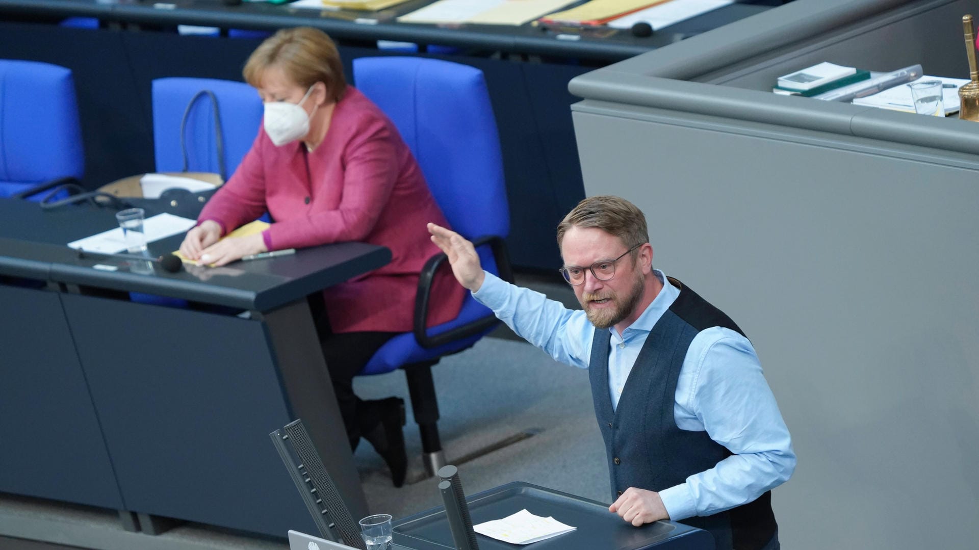 Jan Korte (Linke): Wegen der Situation an den Schulen hat er sich mit einem Schreiben an die Kanzlerin gewandt.