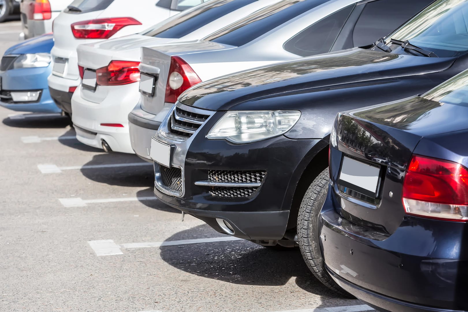 Autos: Im vergangenen Monat wurden fast ein Viertel mehr Fahrzeuge zugelassen als im Vorjahresmonat.