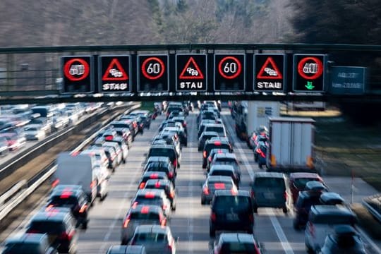 Stau auf der Autobahn