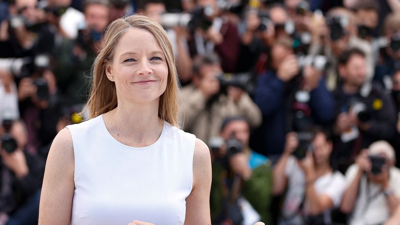 Die Schauspielerin und Regisseurin Jodie Foster kommt nach Cannes.