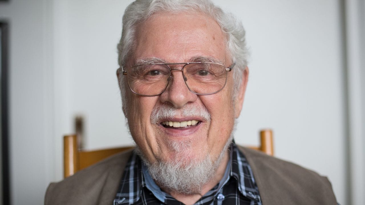 Der deutsch-amerikanische Sänger und Entertainer Bill Ramsey starb im Alter von 90 Jahren. Der deutsch-amerikanische Sänger und Entertainer Bill Ramsey starb im Alter von 90 Jahren.
