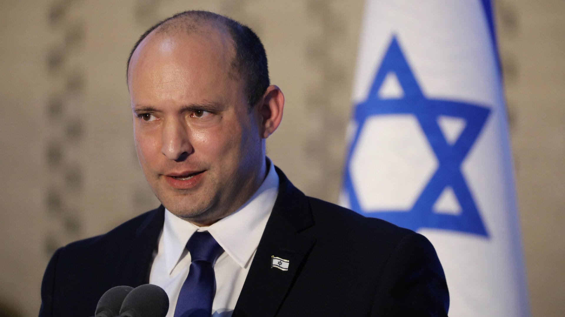 Israels Premierminister Naftali Bennett: Das Gesetz gilt auch für Staatsbürger des Irans, Iraks, Syriens und des Libanons.