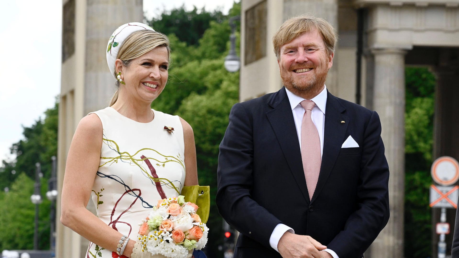 Königin Máxima und König Willem-Alexander sind am Montag in Berlin angekommen. Dort treffen die niederländischen Royals nicht nur auf Angela Merkel, sondern auch auf Sylvie Meis. Hier sehen Sie die schönsten Fotos ihrer Reise.